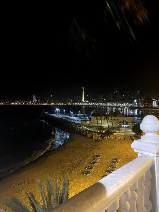 Ferienwohnung Apartamento Centrico Y En Primera Linea De Playa Benidorm Exterior foto