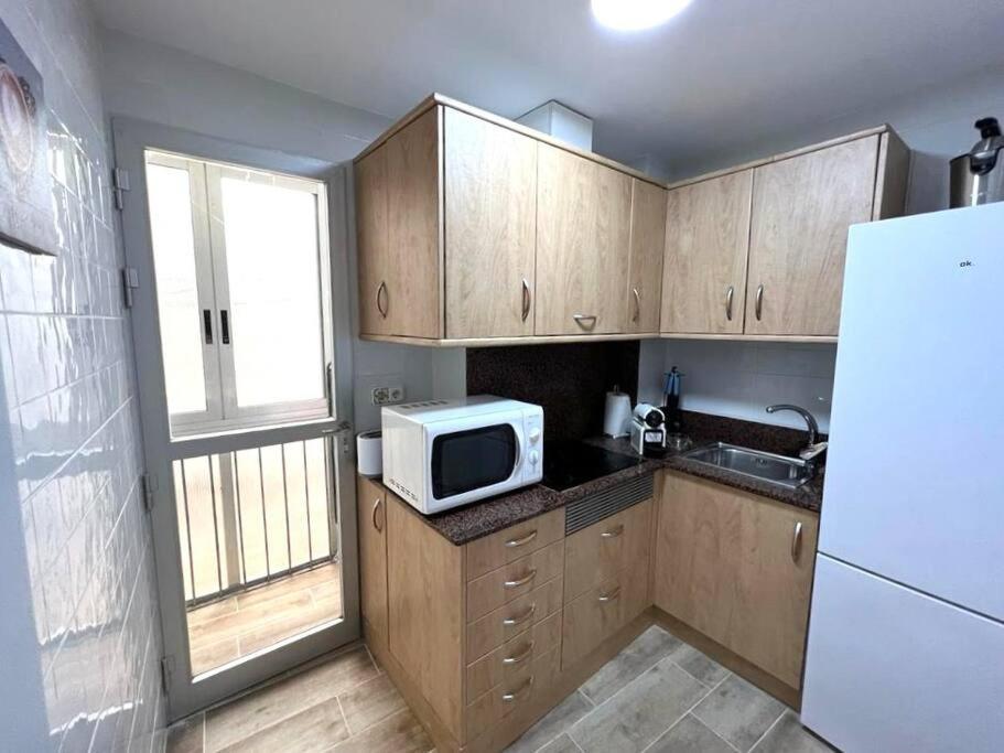 Ferienwohnung Apartamento Centrico Y En Primera Linea De Playa Benidorm Exterior foto