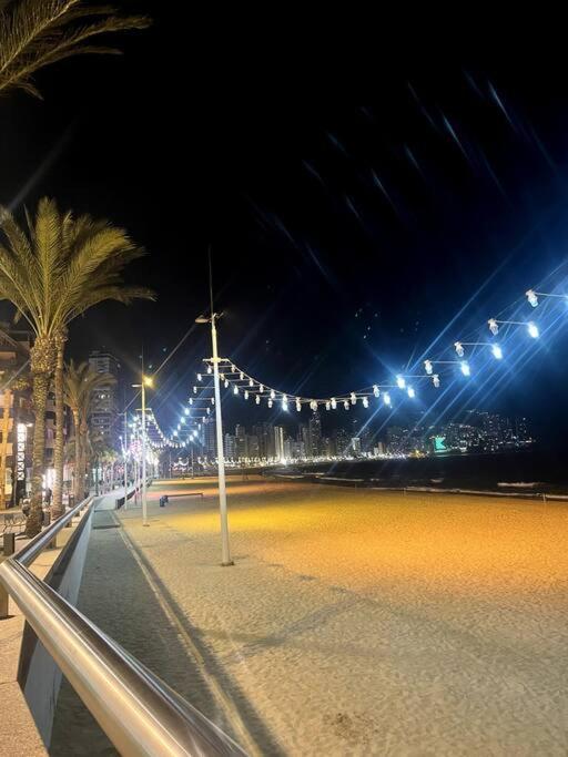 Ferienwohnung Apartamento Centrico Y En Primera Linea De Playa Benidorm Exterior foto